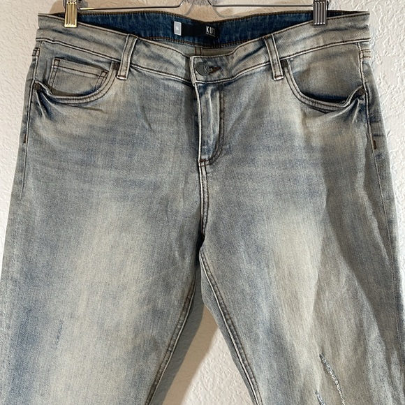 KUT FROM THE KLOTH “Catherine” Boyfriend Denim Jeans with Pearl Embellishments - Picture 3 of 10